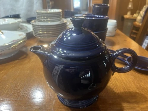Homer Laughlin Fiesta Fiestaware Teapot Cobalt Blue Ring Handle