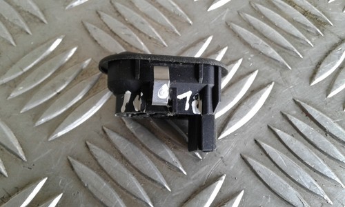 Commande Bouton lève vitre - OPEL Zafira A I (1) - Réf : 13363100 - 90561388 - Picture 2 of 5