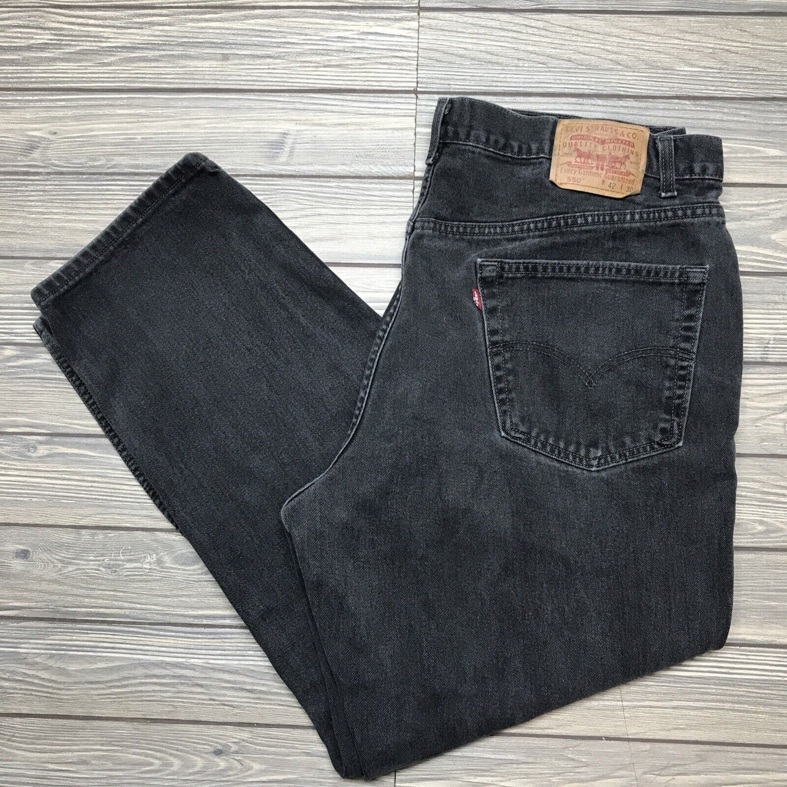 Vintage 90s Levis 550 Relaxed Fit Black Jeans Pants Men's Size 40x30 Y2K