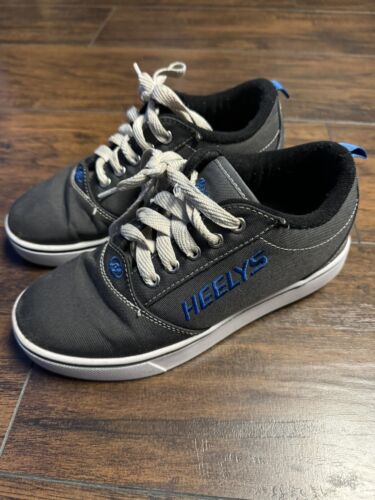 Heelys Pro 20 Wheeled Skate Shoe Youth 4Y Gray/White/Blue - Picture 1 of 9
