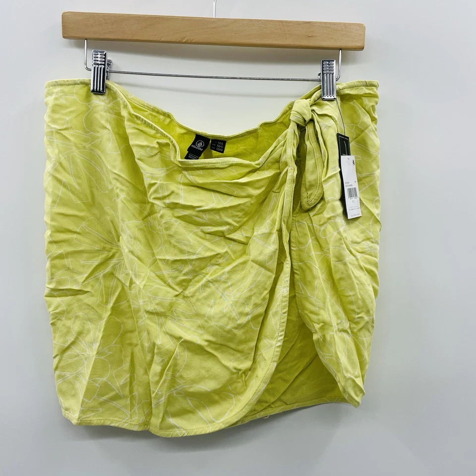 Volcom Juniors Size M/L Coco Tie-Waist Mini Sarong Swim Cover-Up in Green 2663 - Image 4 of 4