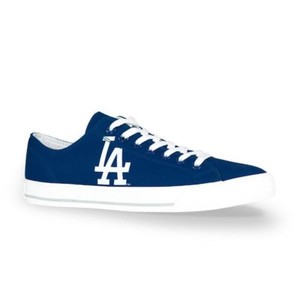 mlb logo apparel