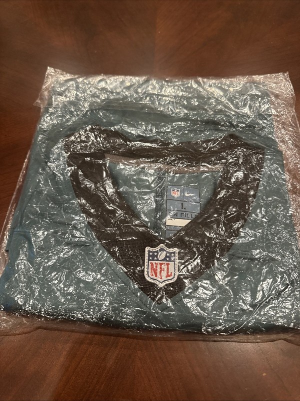 Nike Philadelphia Eagles Hurts 1 Jersey - Black/Green/White, NWT Size Large
