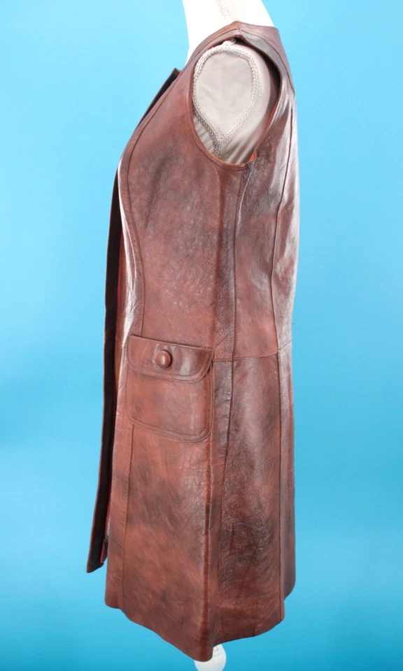 Винтажный женщин 60-х коричневый кожаный мод мини-платье с карманами Sz XS/S 1960-х молнии спереди - Изображение 4 из 4