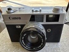 Canon Canonet QL19 Vintage Rangefinder Film Camera UNTESTED with accessories