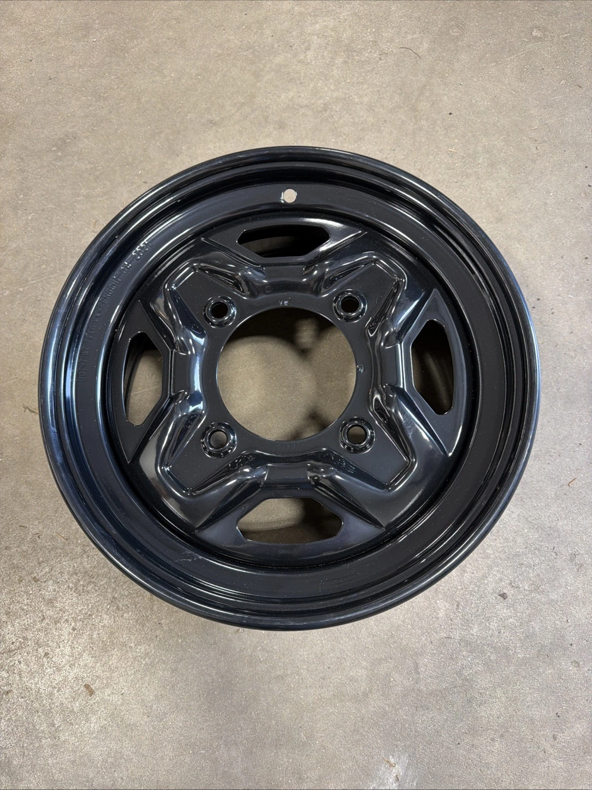 RIM, FRONT, BLACK