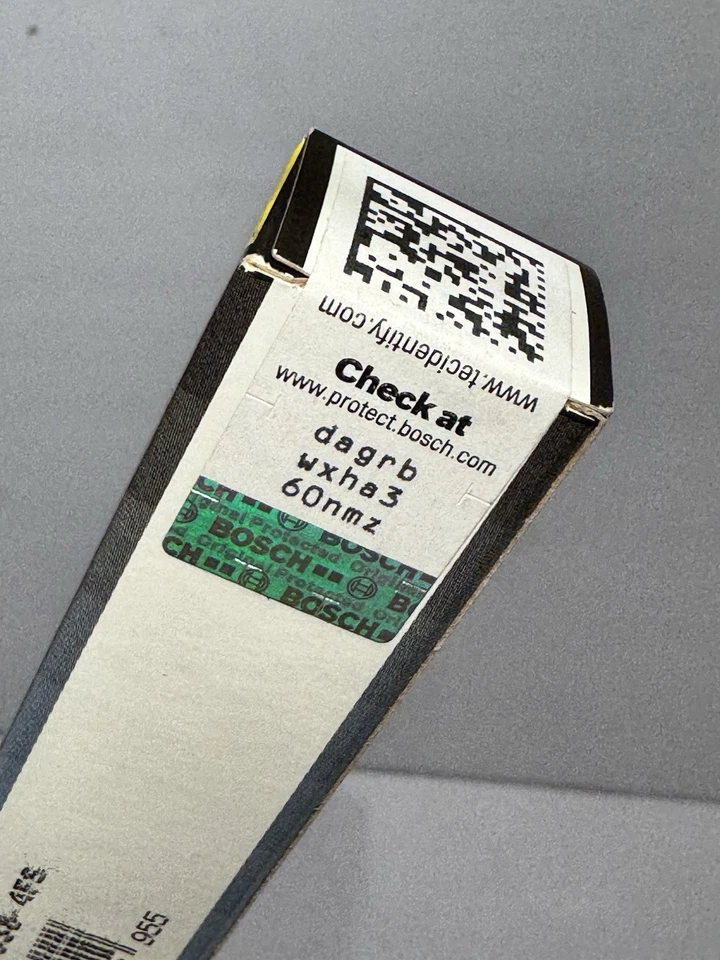 (3) OEM BOSCH GLOW PLUGS 0250201038 1996-99 W210 Mercedes E300 Diesel 0011592001 - Image 4 of 4