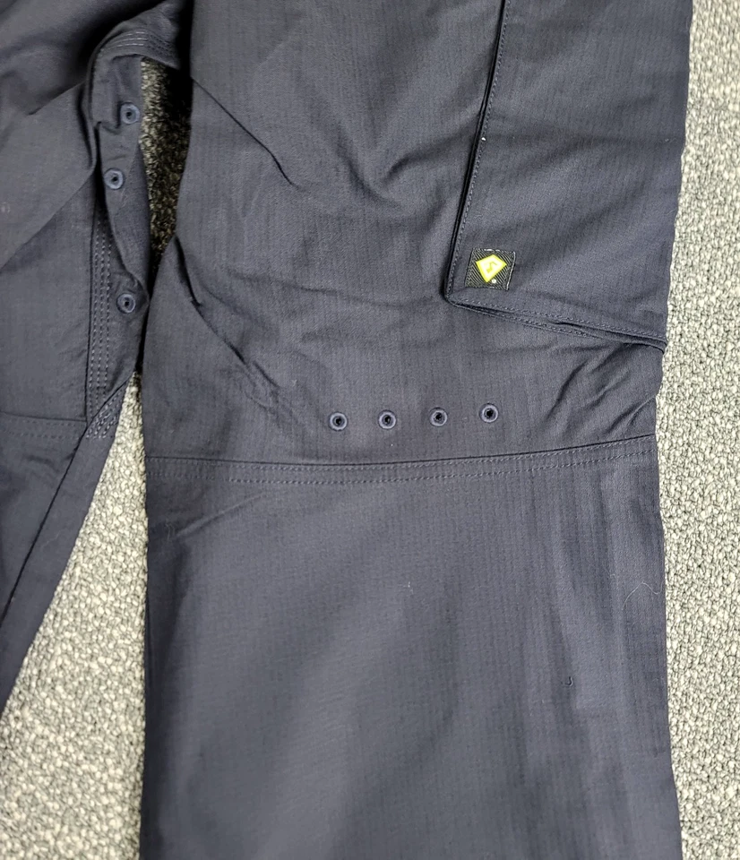 Pantalones tácticos First para hombre 32x30 Midnight Navy Defender tela táctica Cordura Foto 4 de 4