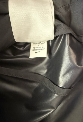 Nike Windrunner Storm-FIT Running Jacket FB8593-010 Men’s Black Training Top NWT - Picture 8 of 12