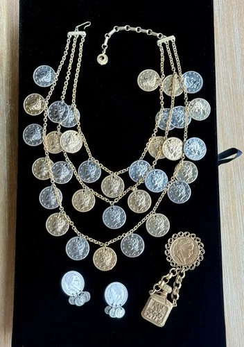 Vintage Designer Costume Jewelry Lot Necklaces Earrings Brooch Lisner Sarah Cov