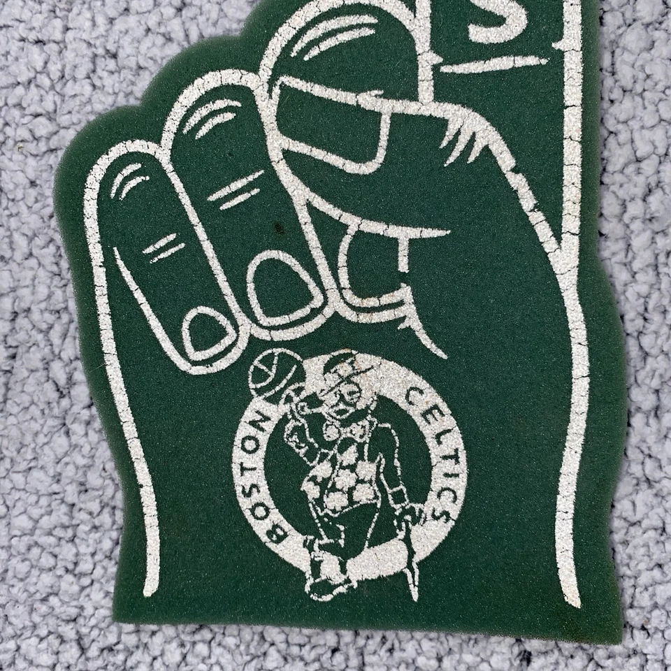 De colección 1984 Boston Celtics espuma dedo recuerdo medidas 18" x 8" usado Foto 2 de 4