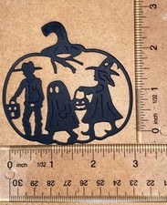   5 TRICK OR TREAT PUMKIN   paper die cut embellishments HALLOWEEN