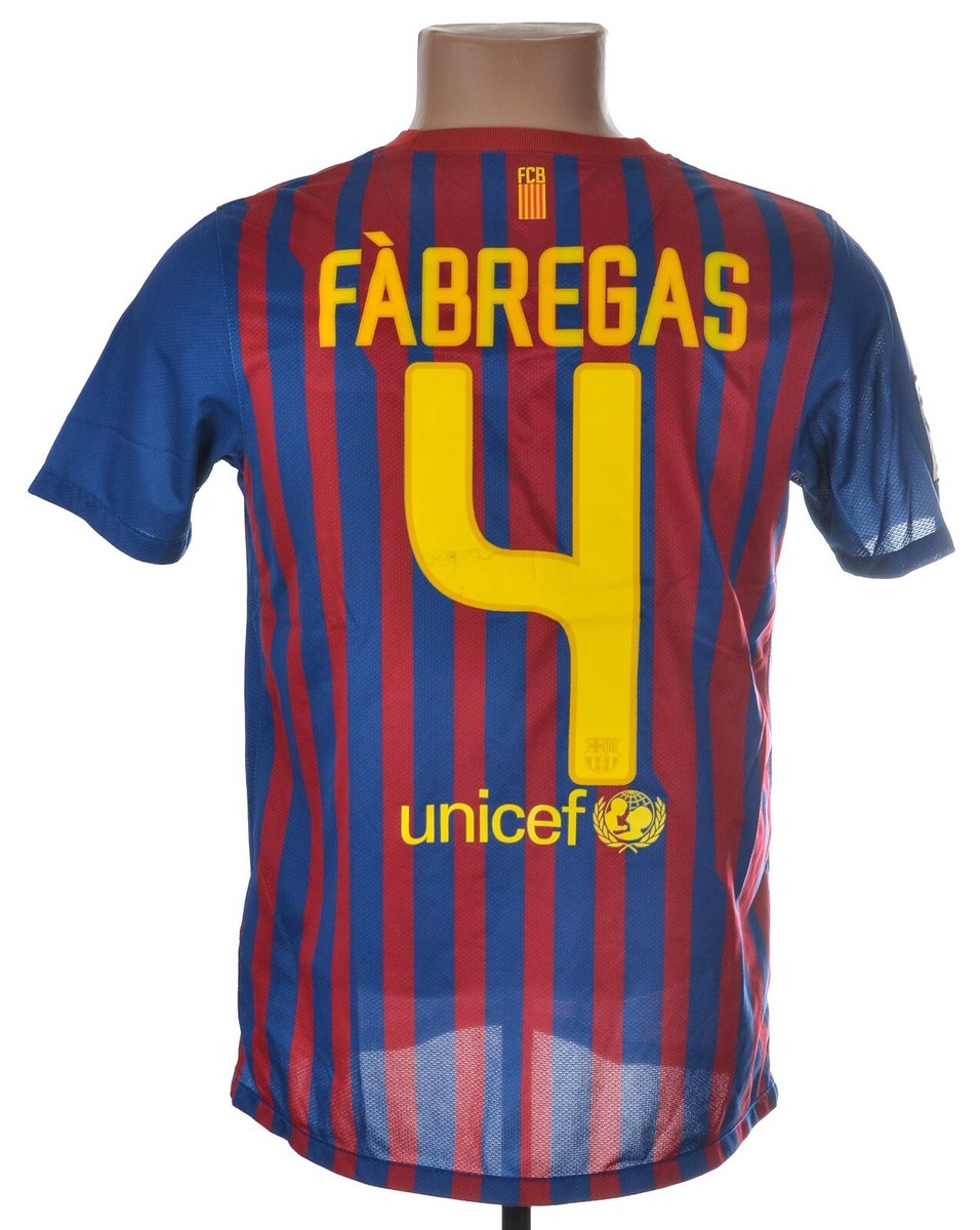 BARCELONA 2011/2012 HOME FOOTBALL SHIRT JERSEY #4 FABREGAS