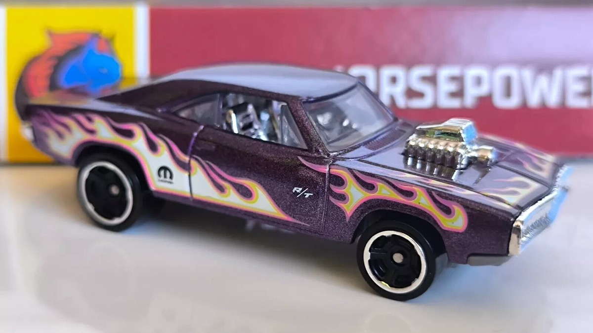 70 DODGE CHARGER PURPLE T9712 HW HORSPOWER Hot Wheels Basic