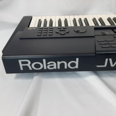 Roland JW-50 Music Synthesizer Work Station 61-Key Musiccal