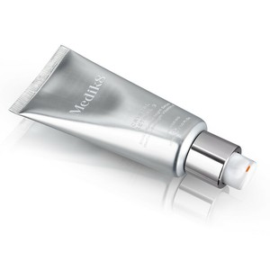 medik8 crystal retinal 3 stores