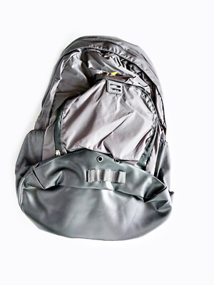 Avento Herren 21OA Rucksack Sportrucksack 29 Liter 33 x 20 x 45 cm grau schwarz