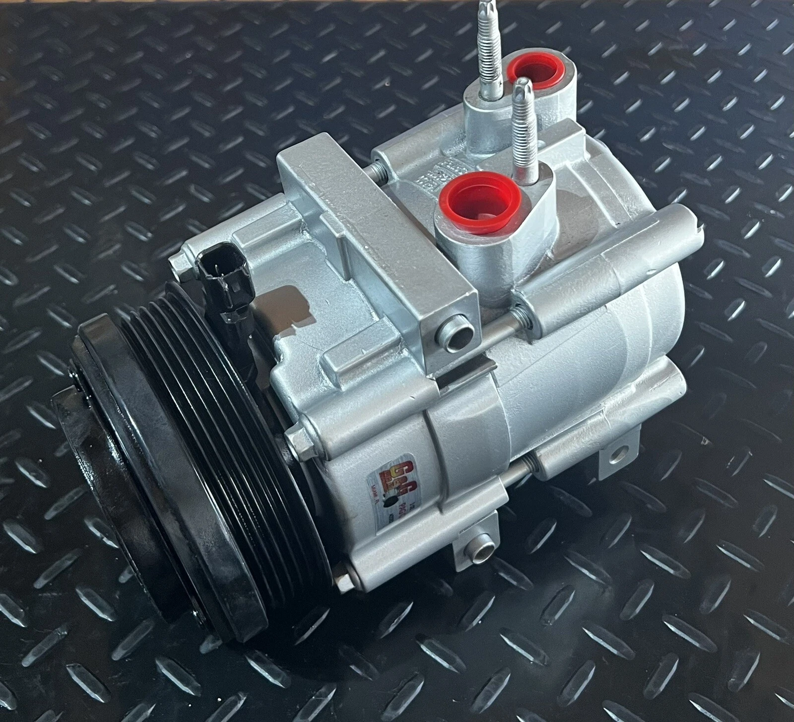 A/C COMPRESSOR KIT FORD CROWN VICTORIA 06-11, LINCOLN TOWN CAR