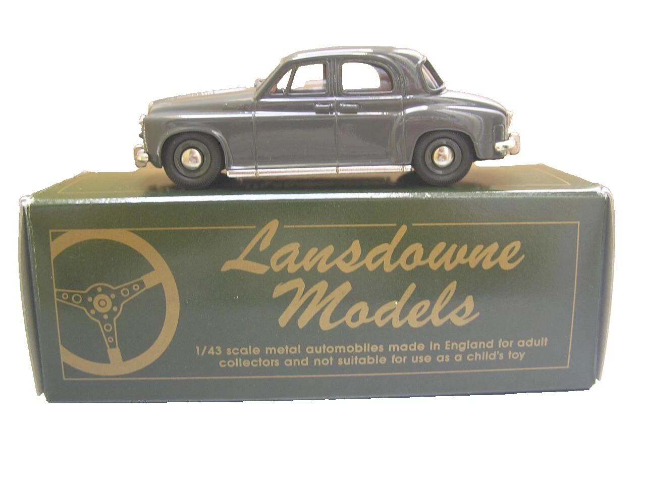 Lansdowne 1:43 Carros, caminhões e vans