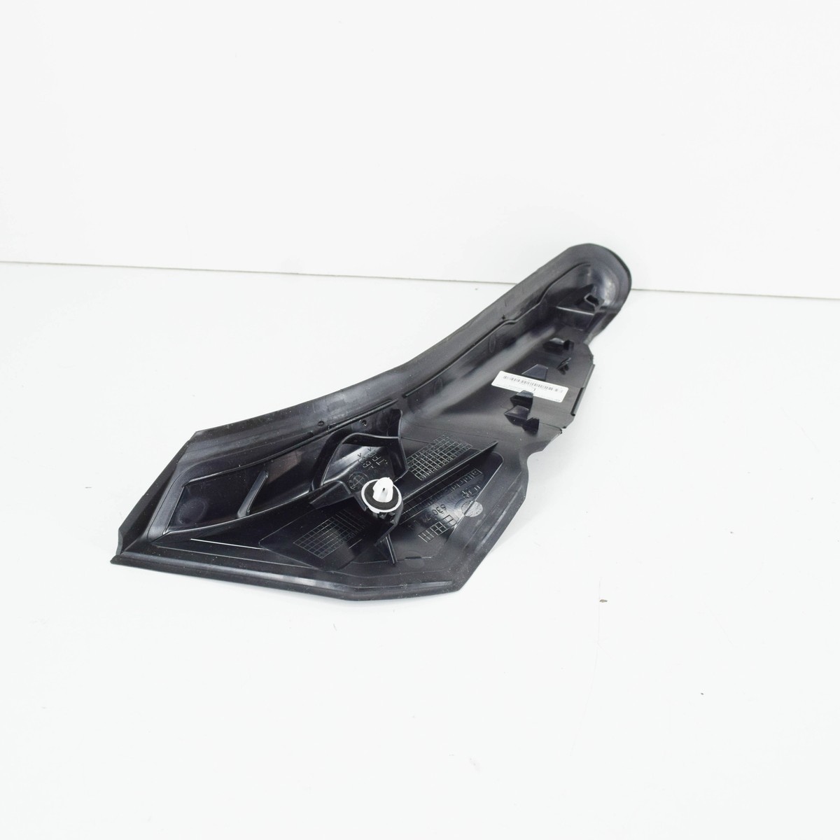 BMW 5 G30 Rear Left Trunk Taillight Cover 382959 63217382959 2017 
