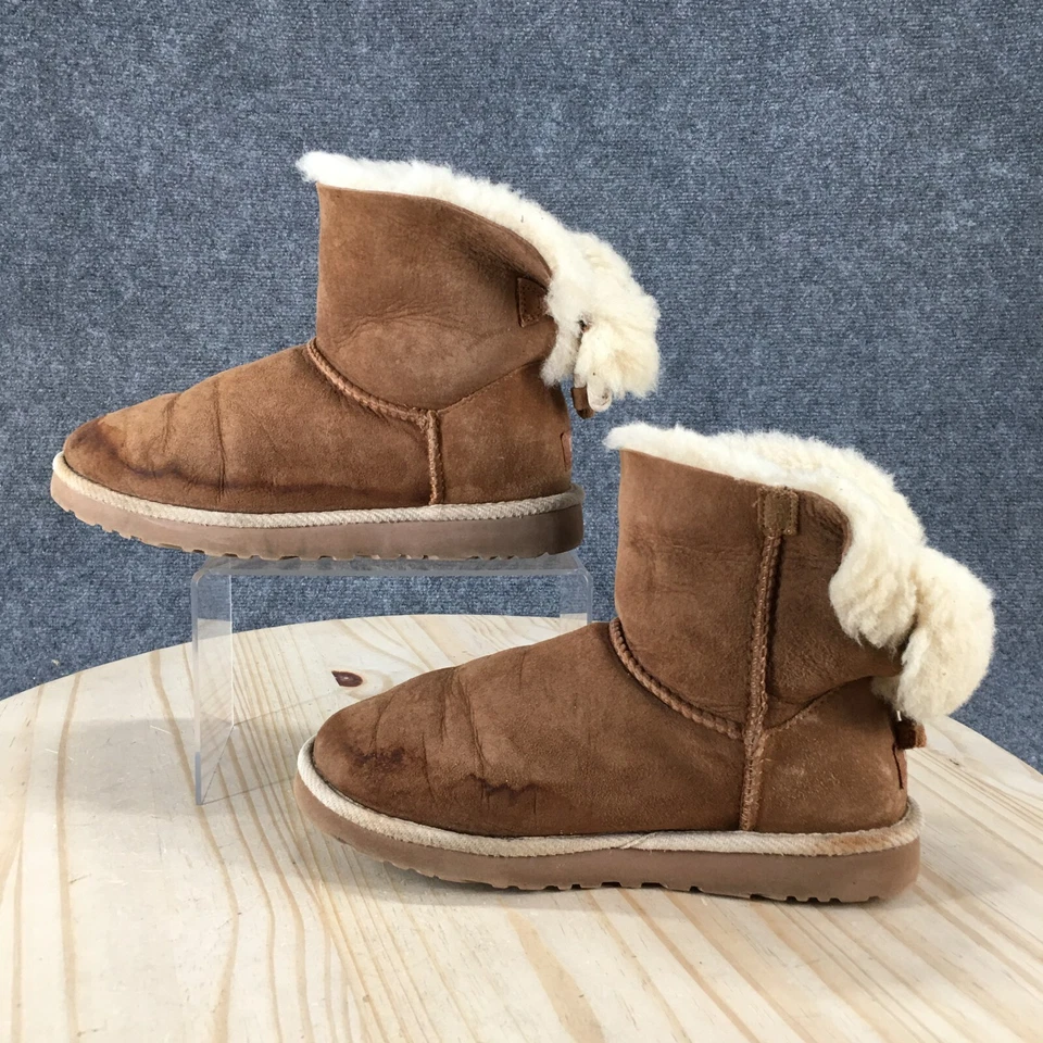 UGG Boots Womens 7 Bailey Bow II Shearling Brown Fur Lined Round Toe Ankle Top - Image 2 of 4