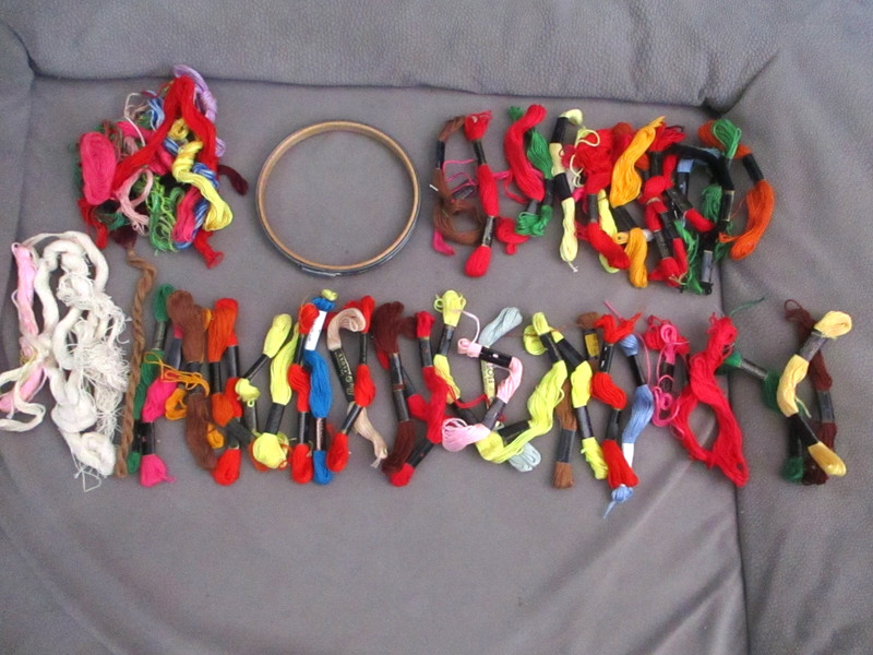 Lot of 47 Skeins American Thread Embroidery Floss Variety Colors Hoop & Patterns