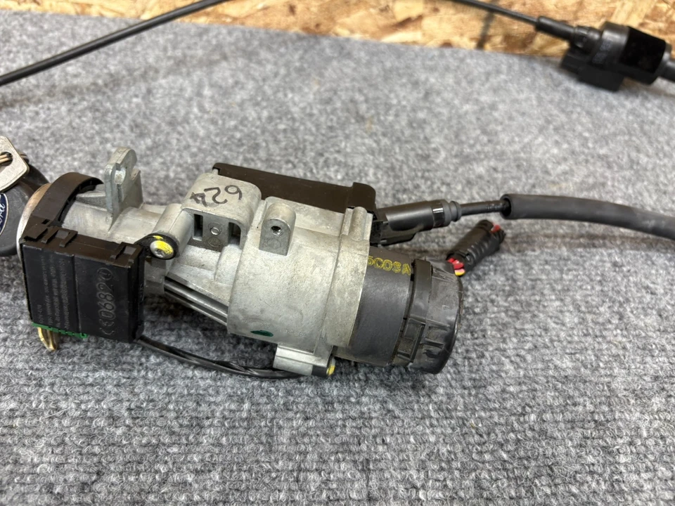 INTERRUPTOR DE ENCENDIDO FORD THUNDERBIRD 2002-2005 CON CARCASA DE CILINDRO Y LLAVE OEM Foto 4 de 4