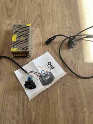 AC /DC Einbaunetzteil Schaltnetzteil 110/220V DC 24 8.3A 200 Watt
