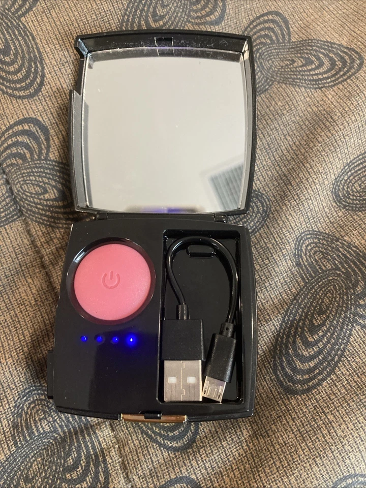 Specchio compatto Carlisle Power Bank nuovo senza scatola - Immagine 3 di 4