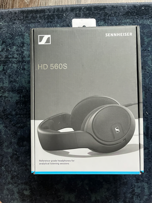 Sennheiser HD 560 S Over-The-Ear Audiophile Headphones for sale