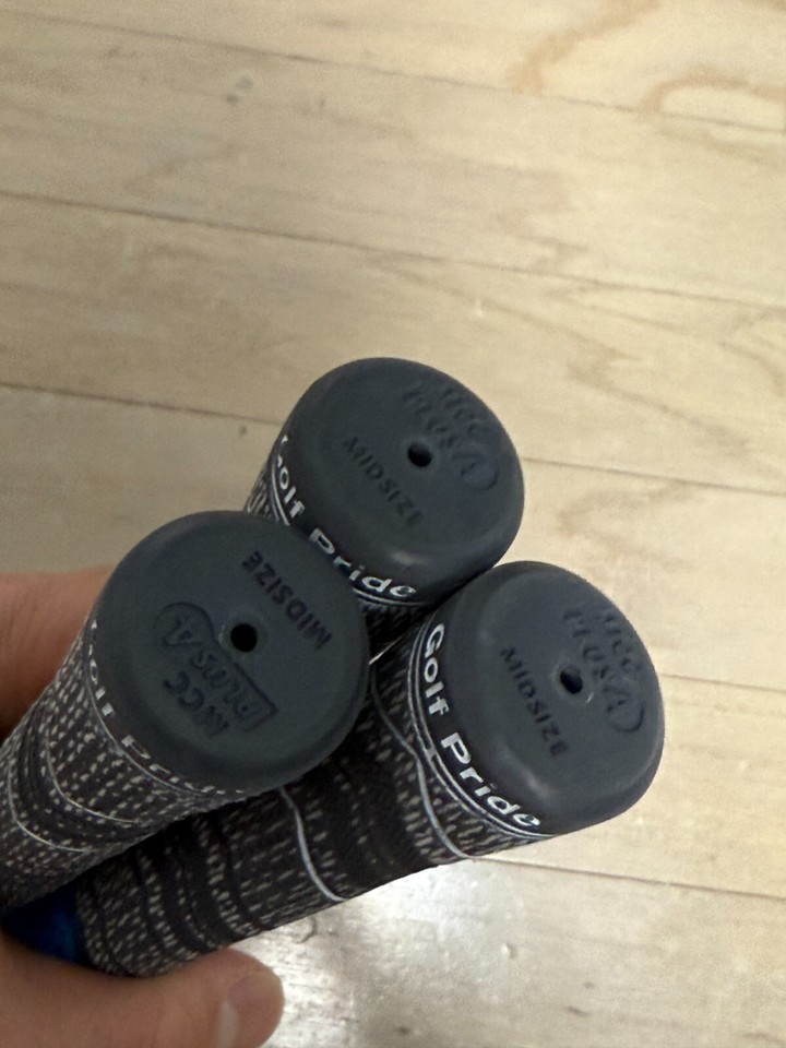 3 x Golf Pride MCC Plus 4+ Golf Grips Midsize Blue 100 Authentic eBay