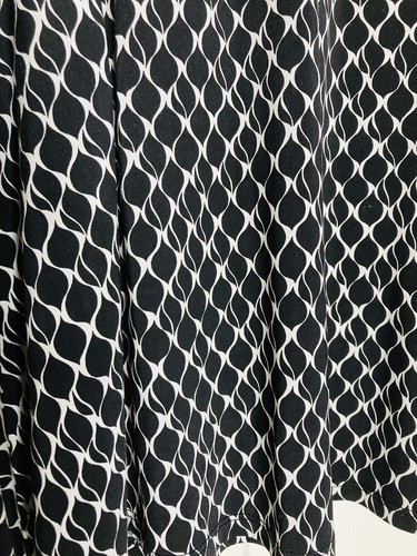 Gilli Size XLP Black & White Diamond Print Aline SkirtElastic Waist MI USA - Picture 6 of 7