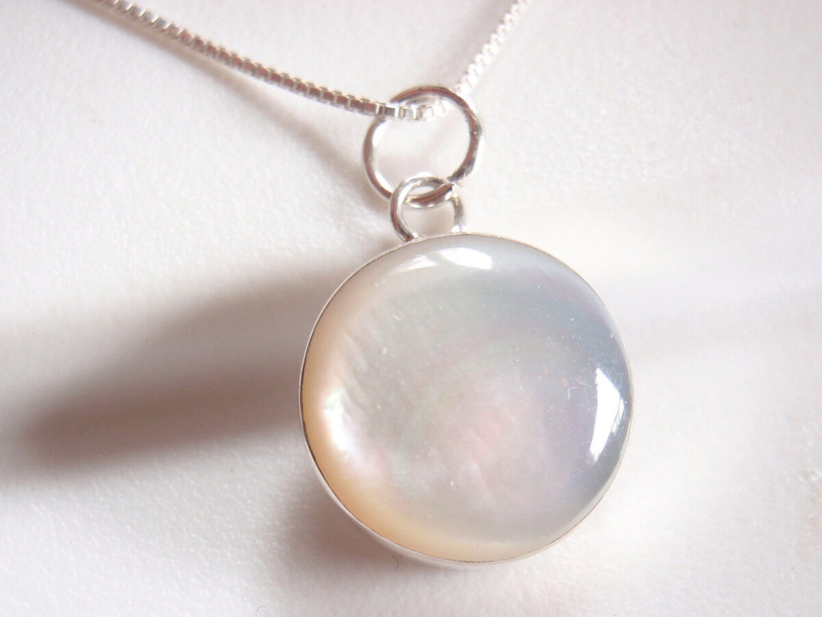 【TATIANA】Mini oval coin pearl necklace set_SE0131〜2連SET Mother of Pearl 11 mm Round 925 Sterling Silver Pendant | eBay