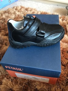 infant size 7 school shoes