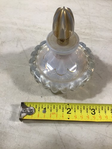 Botella bohemia checa Biedermeier de 1800-1850 con tapa: blanco leche y oro - Imagen 8 de 11