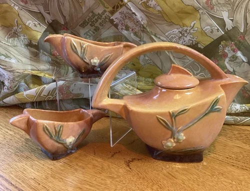 Roseville Wincraft Orange 1948 Pottery Teapot, Sugar Bowl, Creamer Tea Set 271
