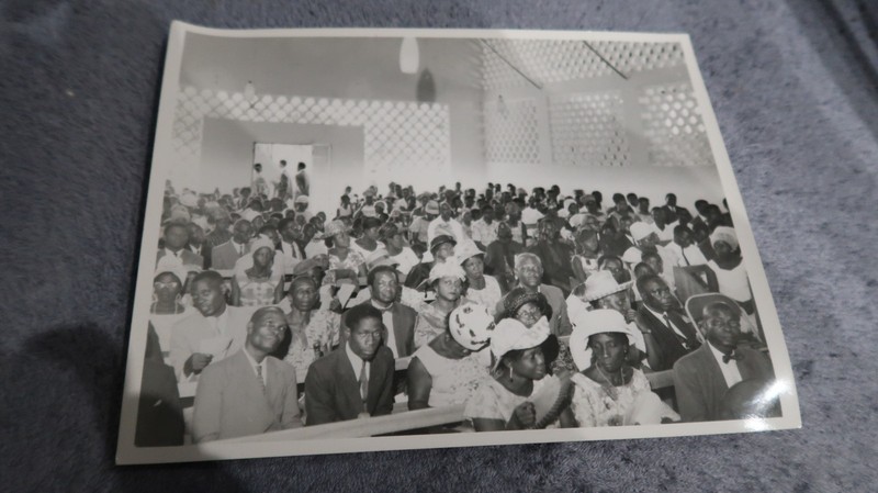 GEORGEBROOK CONGRAGATION INSIDE CHURCH PHOTOGRAPH W/BLACK CONGRAGATION JUNE 1968