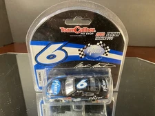 Mark Martin #6 Pfizer 2003 Ford Taurus 1:64 Team Caliber Pit Stop Issue #11