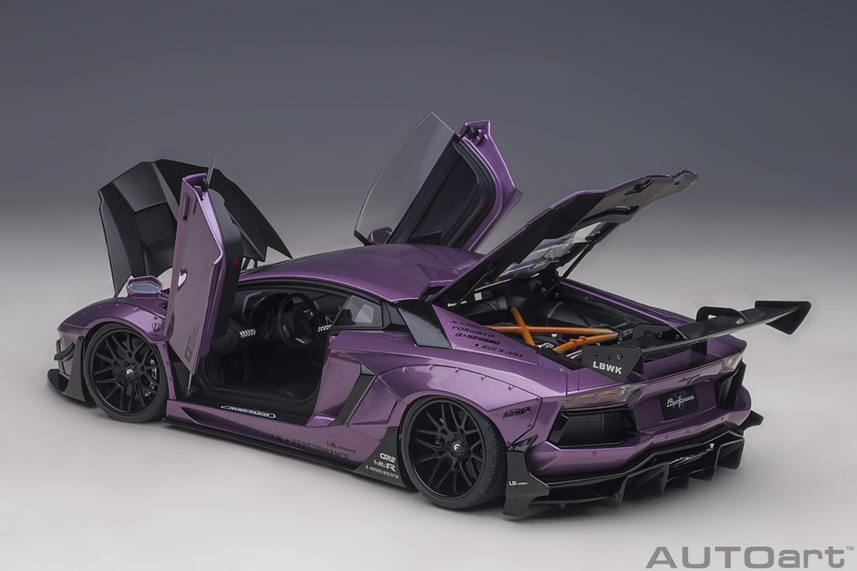 AUTOart LBWK LB WORKS LAMBORGHINI AVENTADOR 1/18 VIOLA SE30
