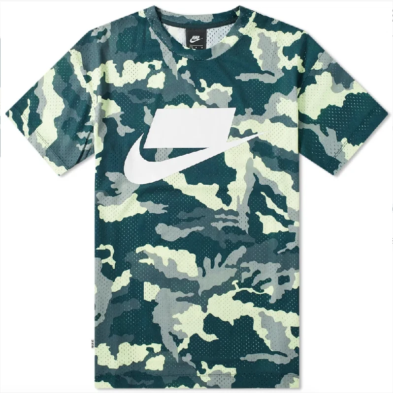 Nike Sportswear Men’s Top Mesh Short Sleeve Tee 928627-372- Size Small Camo