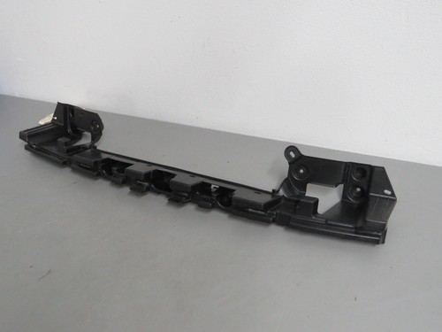 2019-2020 RANGE ROVER EVOQUE REAR BUMPER MOLDING BRACKET - Picture 4 of 8