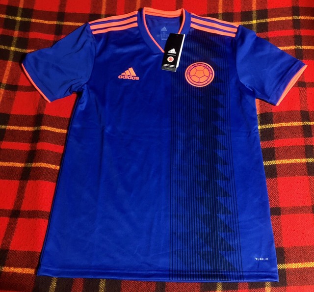 Colombia Soccer Jersey Medium 2018 Away Shirt CW1562 adidas Football Ig93  for sale online | eBay