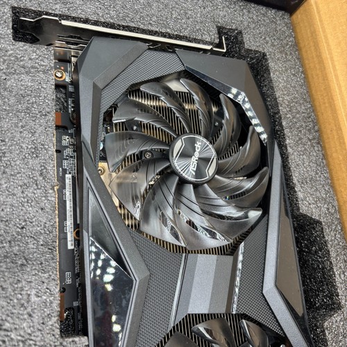 ASRock Challenger AMD Radeon RX6600 CLD 8G 8GB GDDR6 Grafikkarte PCIe 4.0 gebraucht - Bild 18 von 19