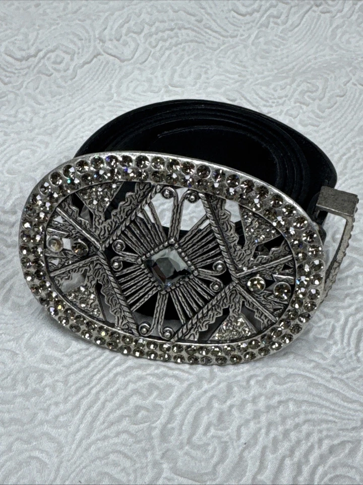 "Cinturón negro boho adornado vintage de Chico con hebilla de pedrería de 4"" talla grande" Foto 2 de 4