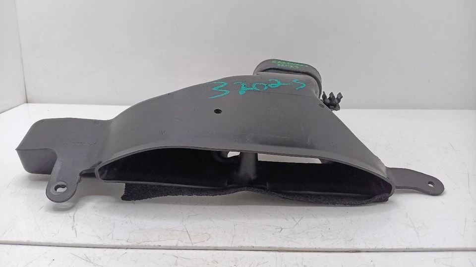 Conducto de entrada de aire 2009 10 11 12 13 14 15 Toyota Venza 6 cilindros 177520P010 Foto 2 de 4