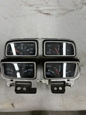 2010 Camaro Console Multifunction Gauge Cluster - Part Nbr 20962369