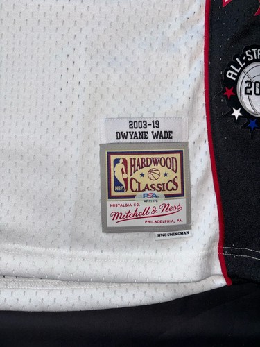 DWYANE WADE PSA/DNA SIGNED AUTOGRAPH MITCHELL & NESS TOP 75 MIAMI HEAT JERSEY - Picture 3 of 3