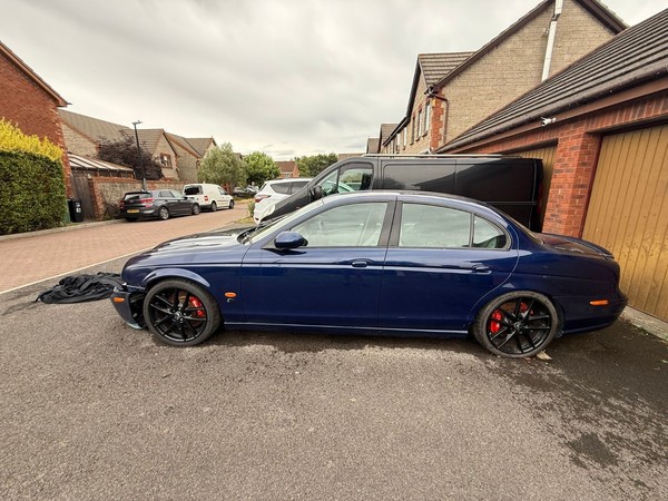 eBay - Jaguar S Type R 4.2 2003