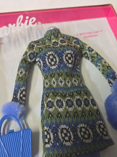 Vintage 1999 Barbie Metro Fashion Avenue A Winter Day Mattel 25701 - Picture 2 of 8