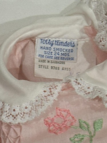 Polly Flinders Hand Smocked Embroidered Short Sleeve Dress Size 24 Months - Picture 5 of 6
